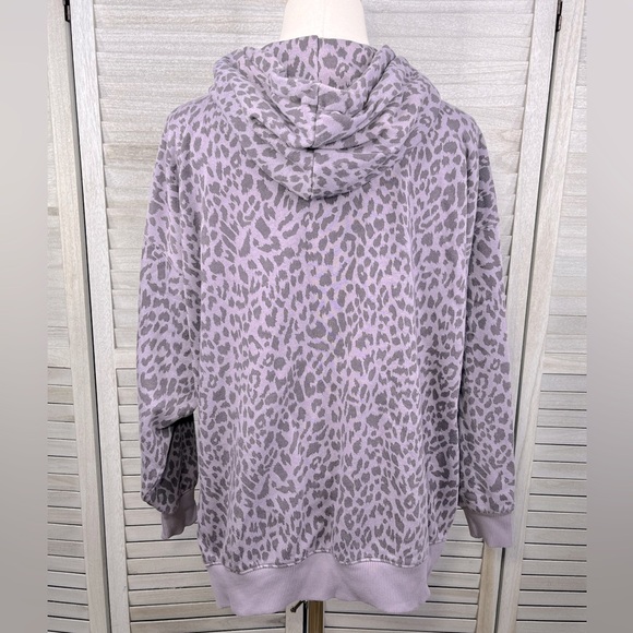 AMERICAN EAGLE OUTFITTERS Jegging Fit Hoodie Sweatshirt Purple Cheetah-XS - Picture 2 of 2